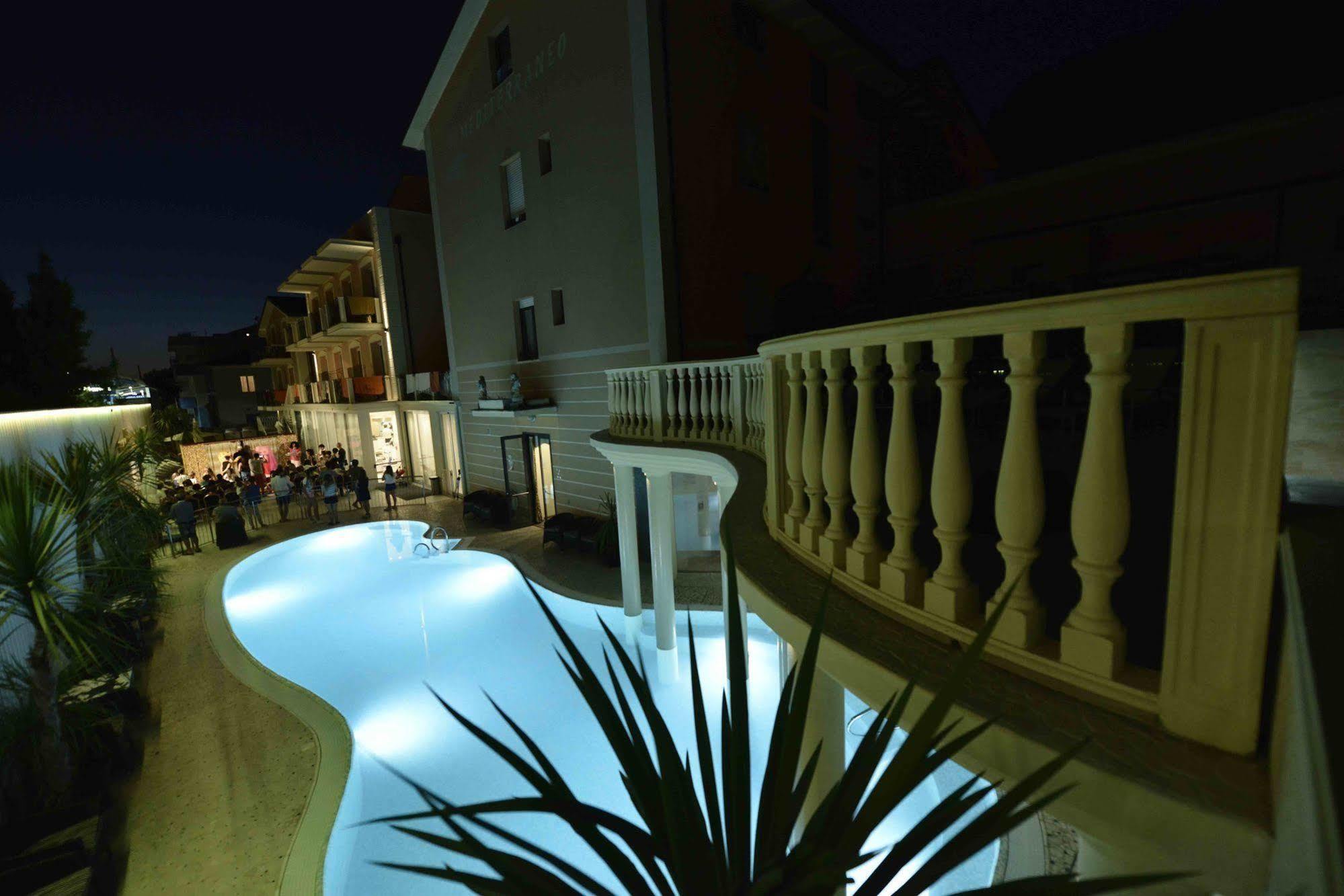 Hotel Mediterraneo Club Benessere Bellaria-Igea Marina Exterior photo